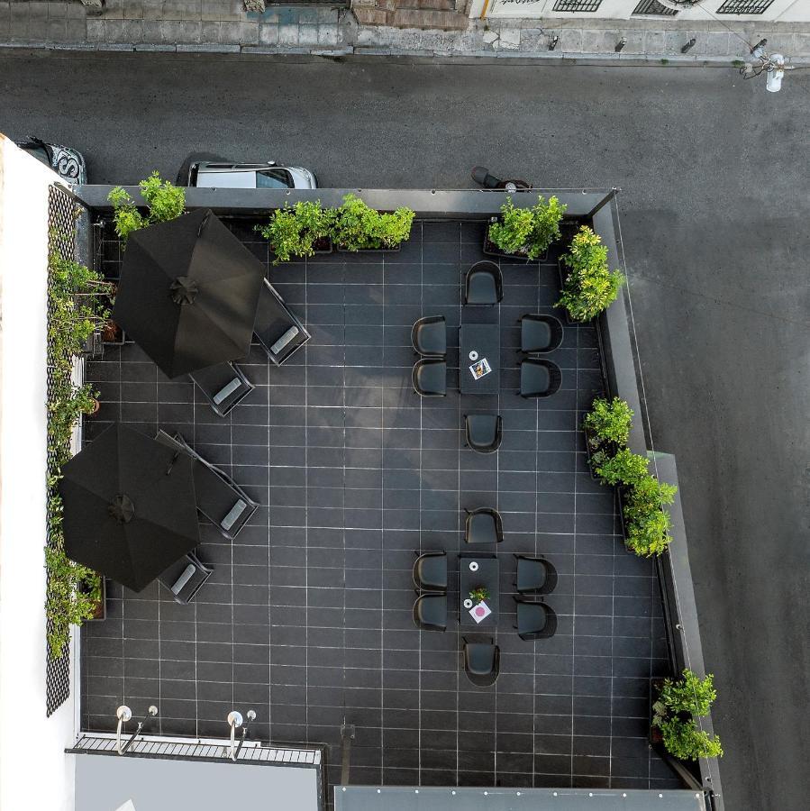 Hotel Nin&Bau Sarri 2 Atény Exteriér fotografie